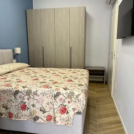 Residenza Lidia E Giulia Nyaraló *